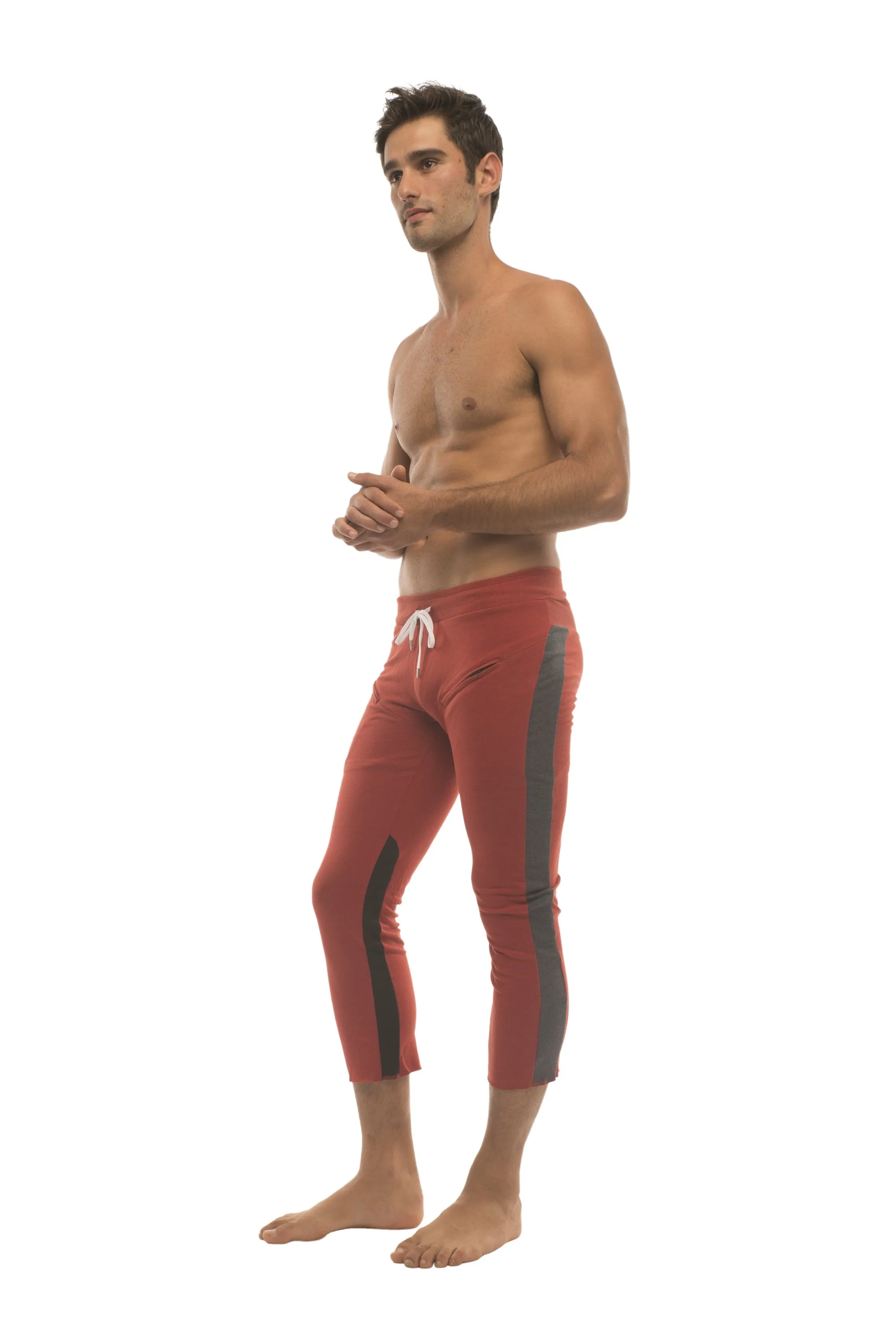 4/5 Zipper Pocket Capri Yoga Pants (RED w/Charcoal & Black)