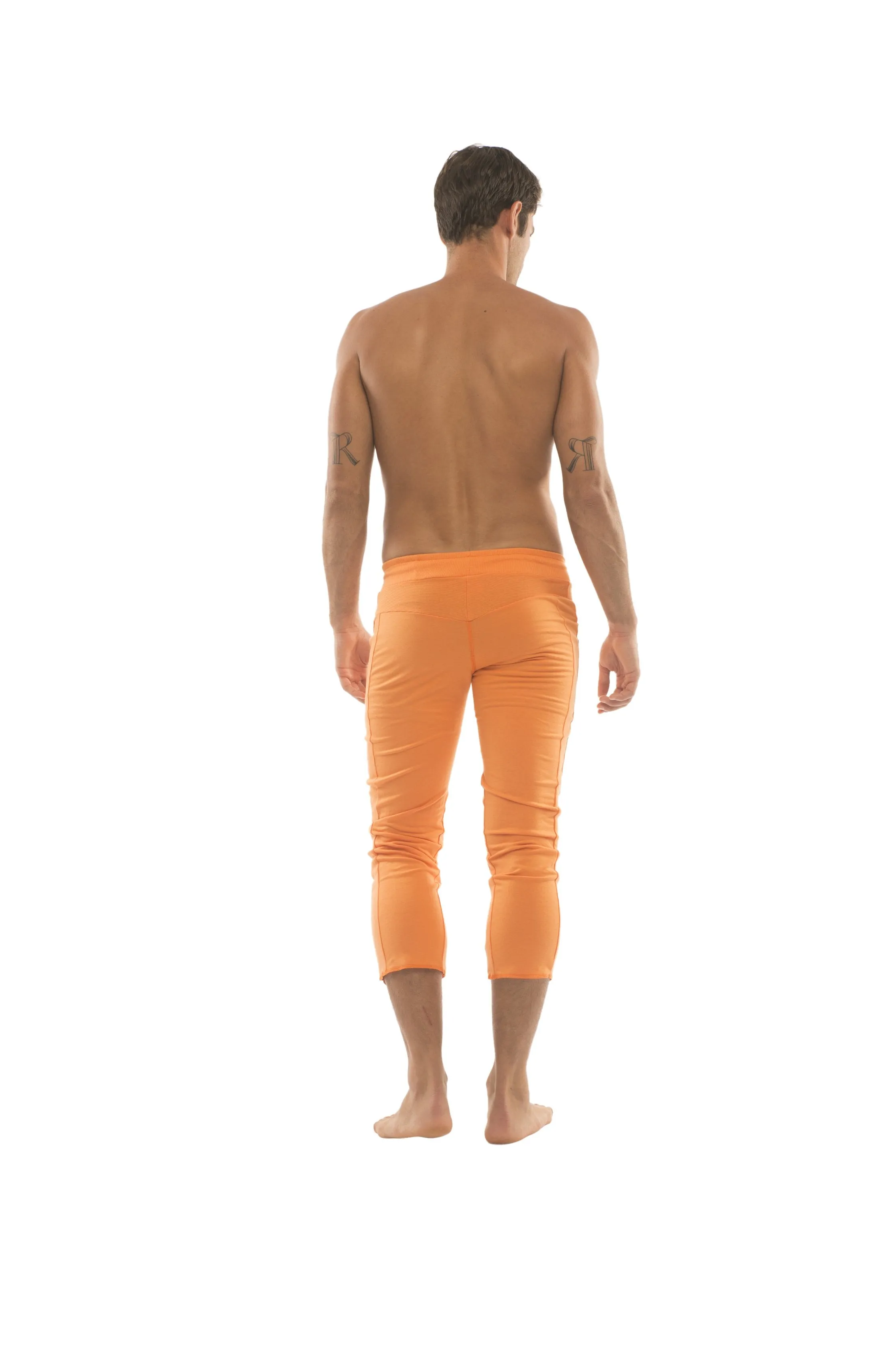 4/5 Zipper Pocket Capri Yoga Pants (Solid Orange)