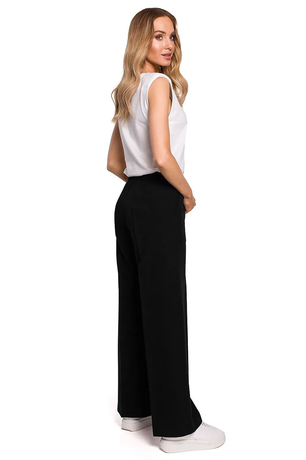 Chic Pleated Wide-Leg Trousers with Comfortable Stretch Waistband