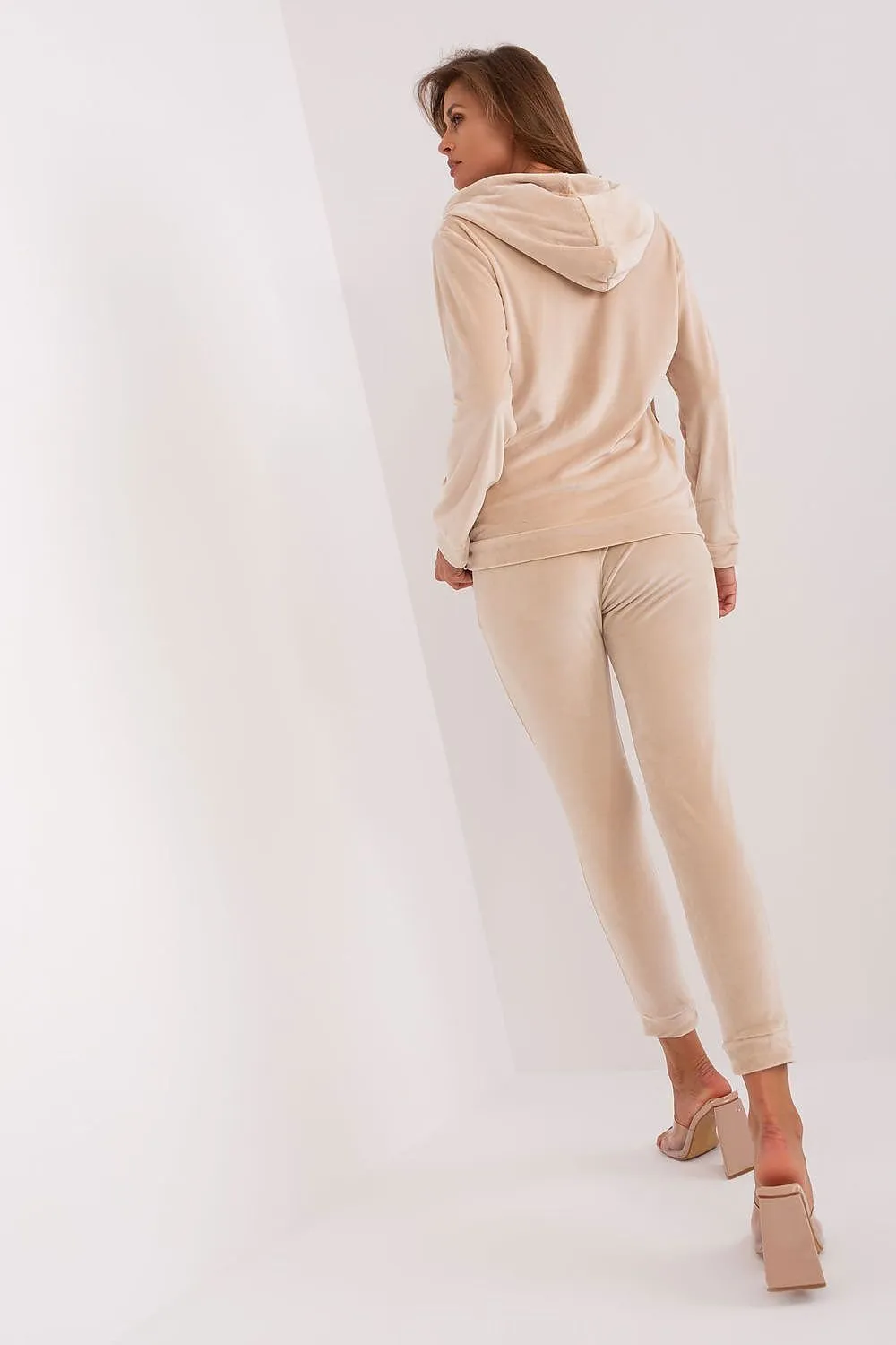 Chic Velour Lounge Set with Zippered Hoodie and Coordinating Trousers