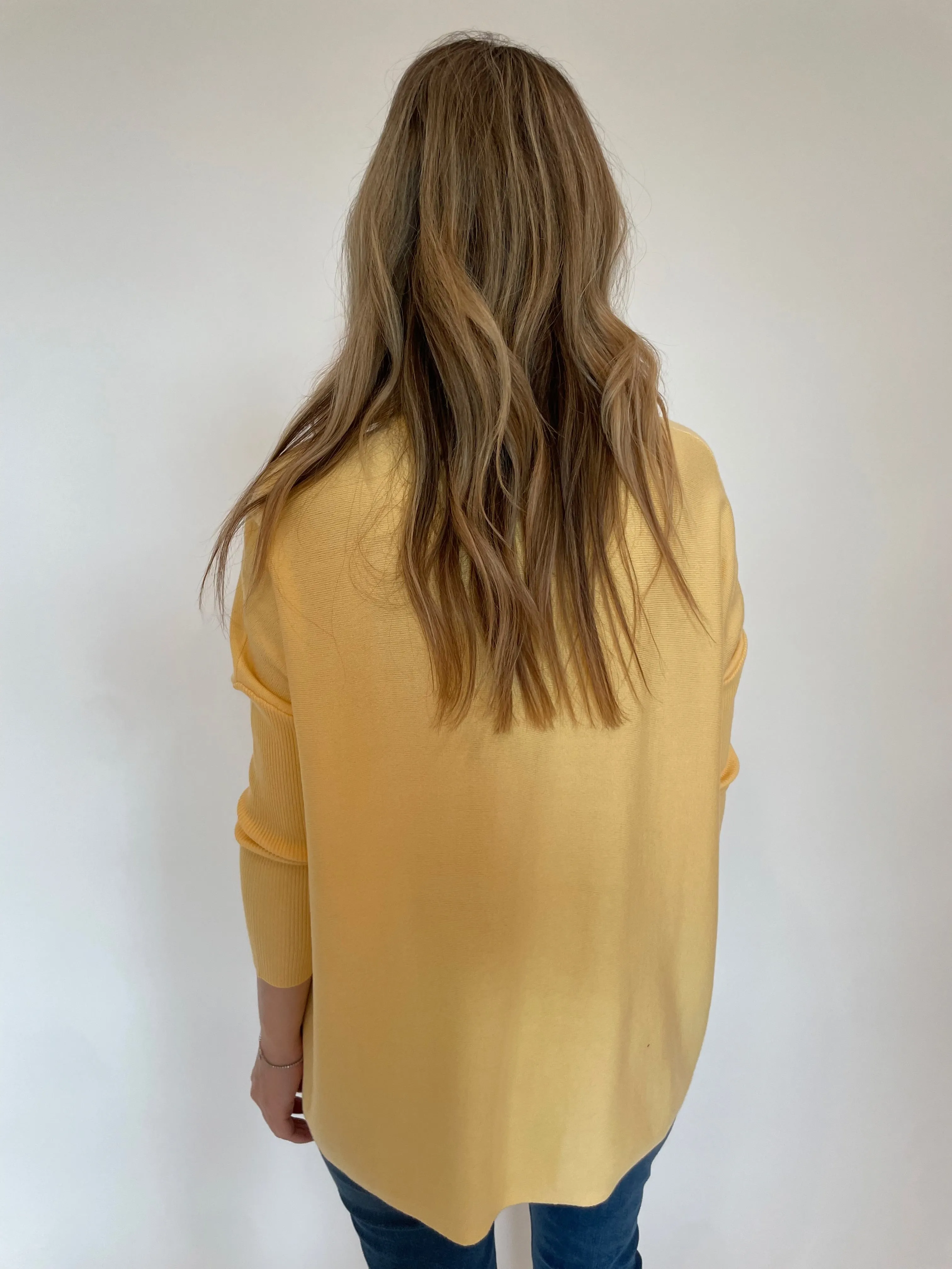 Sabrina Boxy Sweater - Pale Yellow