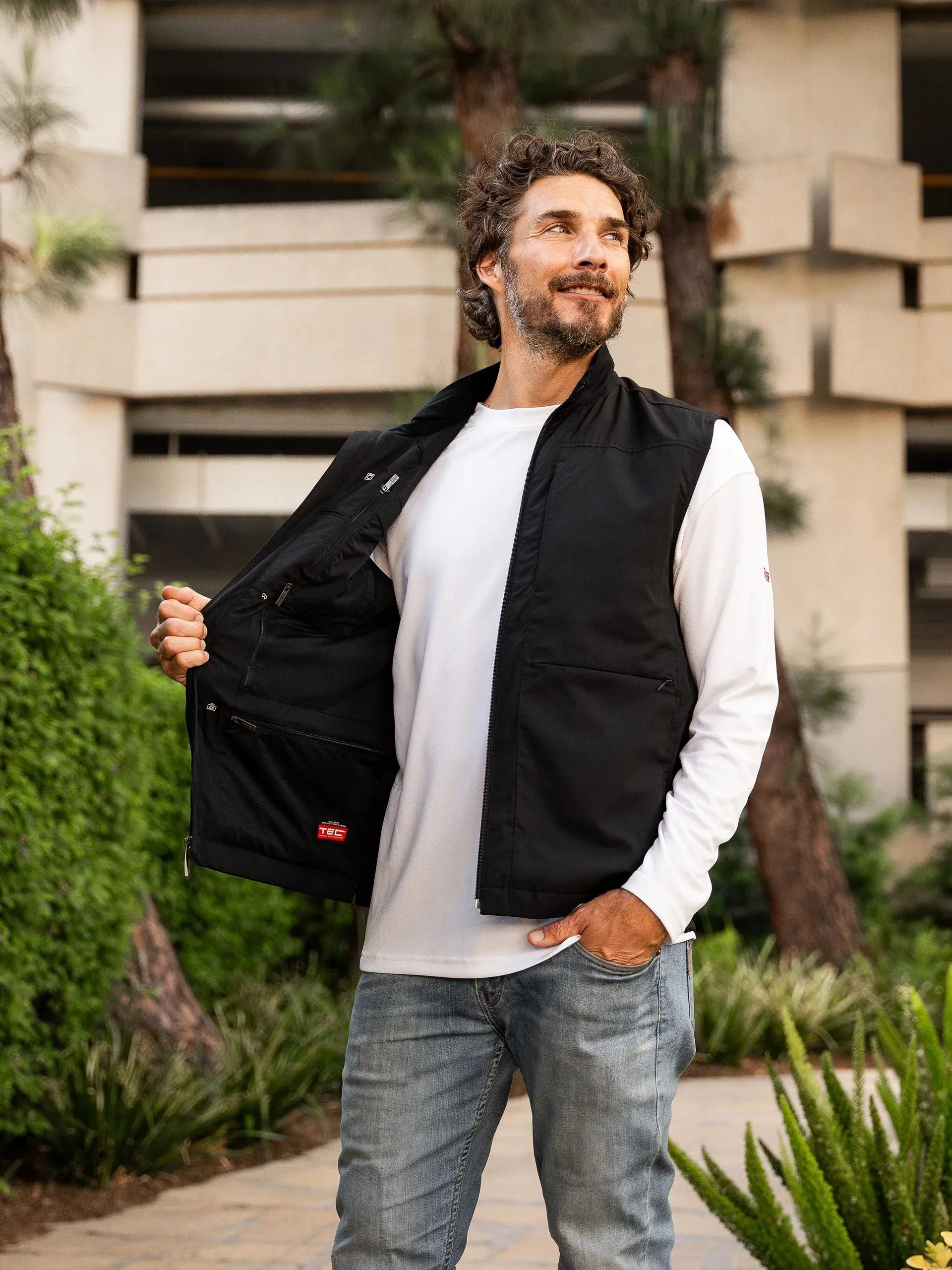 ScotteVest Best Travel Vest For Men