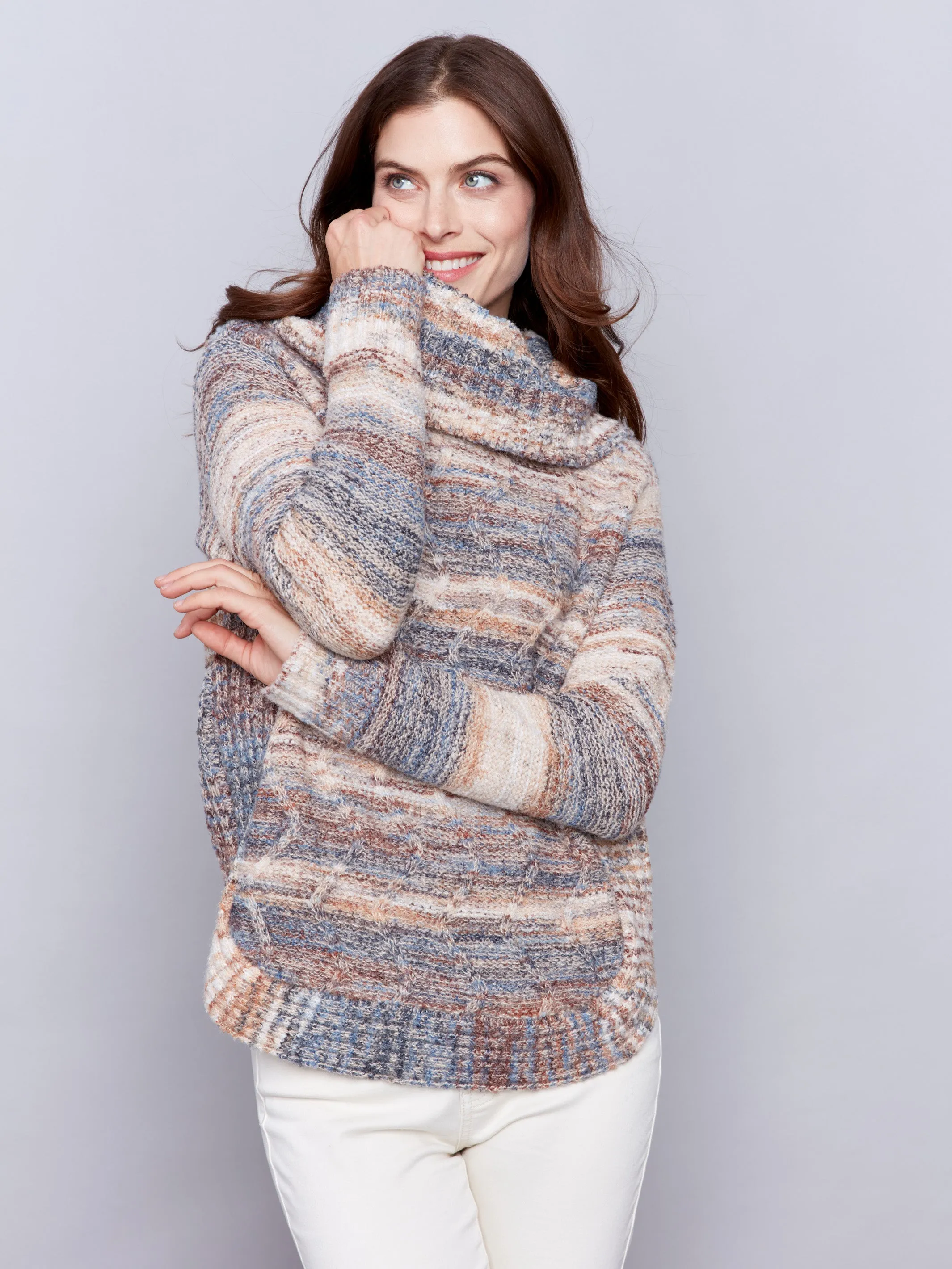 Two-Tone Yarn Color Cowl-Neck Sweater - Denim